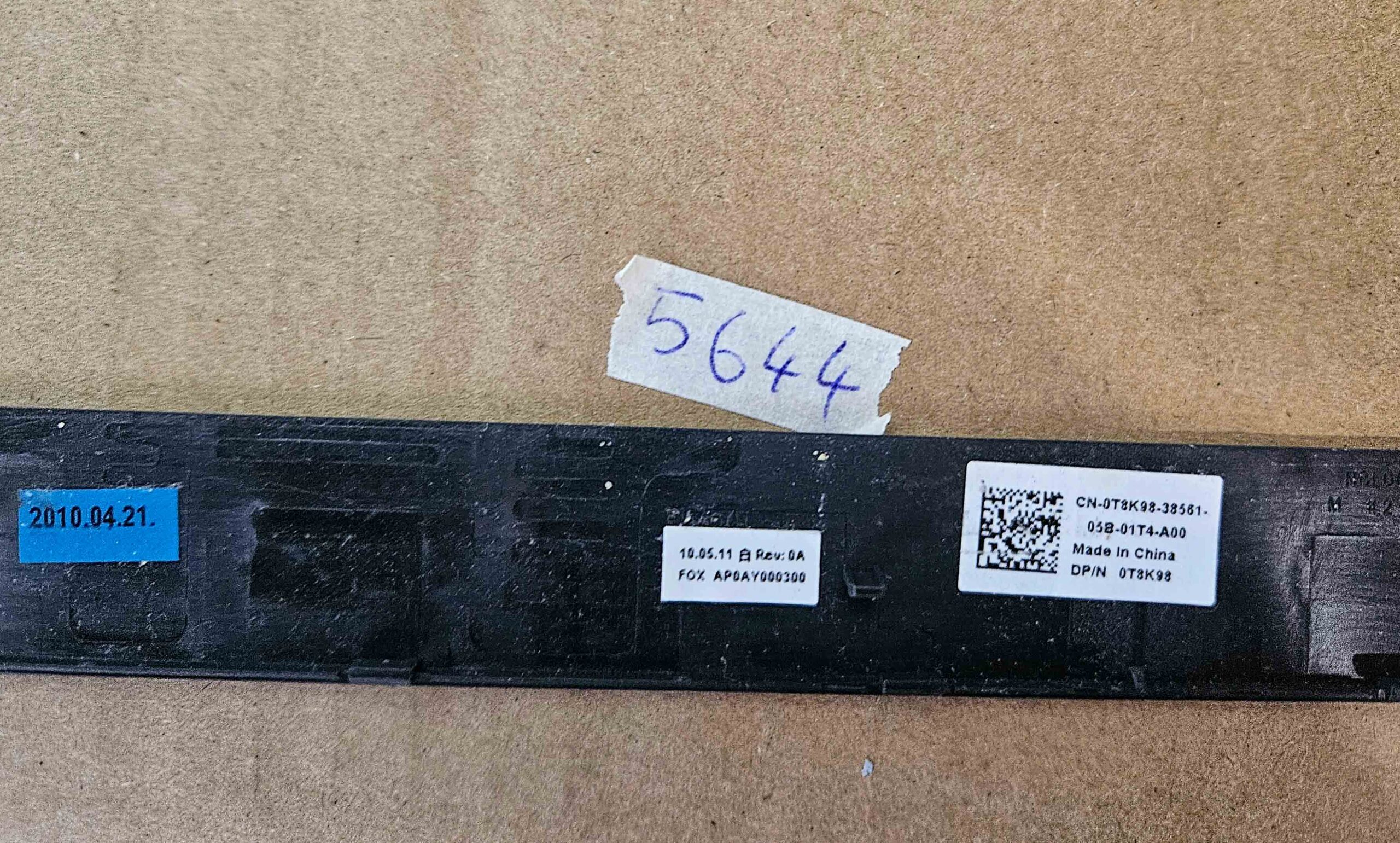 Dell Latitude E6410 LCD-Blende CN-0T8K98 – Original-Laptop-Bildschirmrahmen – Bild 2