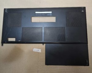 Dell Precision M4800 – Abdeckung der unteren Zugangsklappe RW9XN – Original-Laptopteil