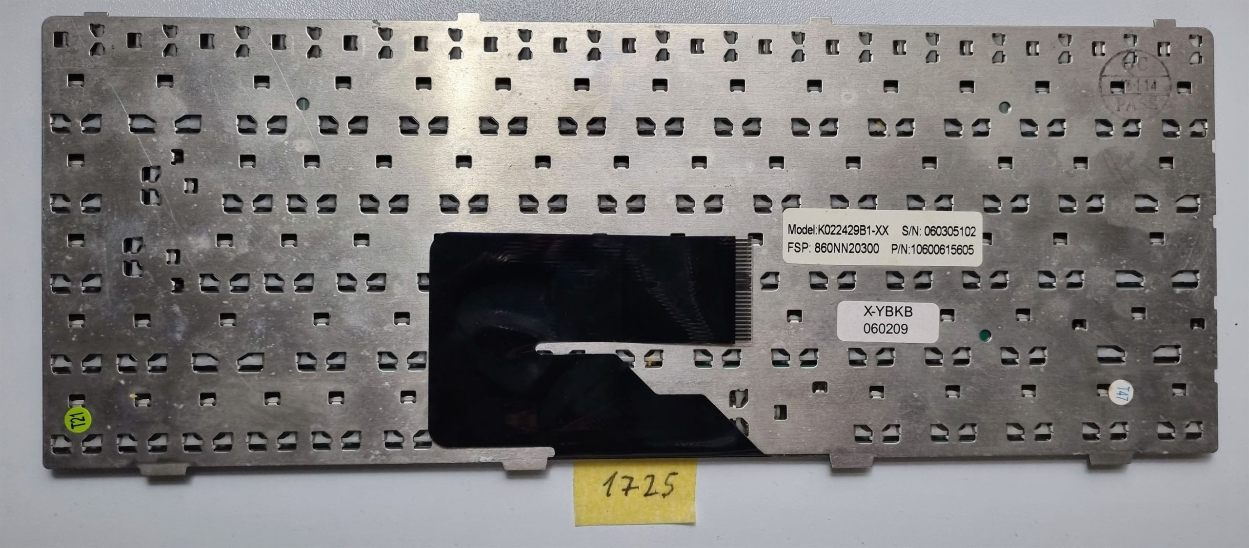 Fujitsu Amilo Pro V2055 Tastatur, italienisches Layout, K022429B1-XX – Bild 2