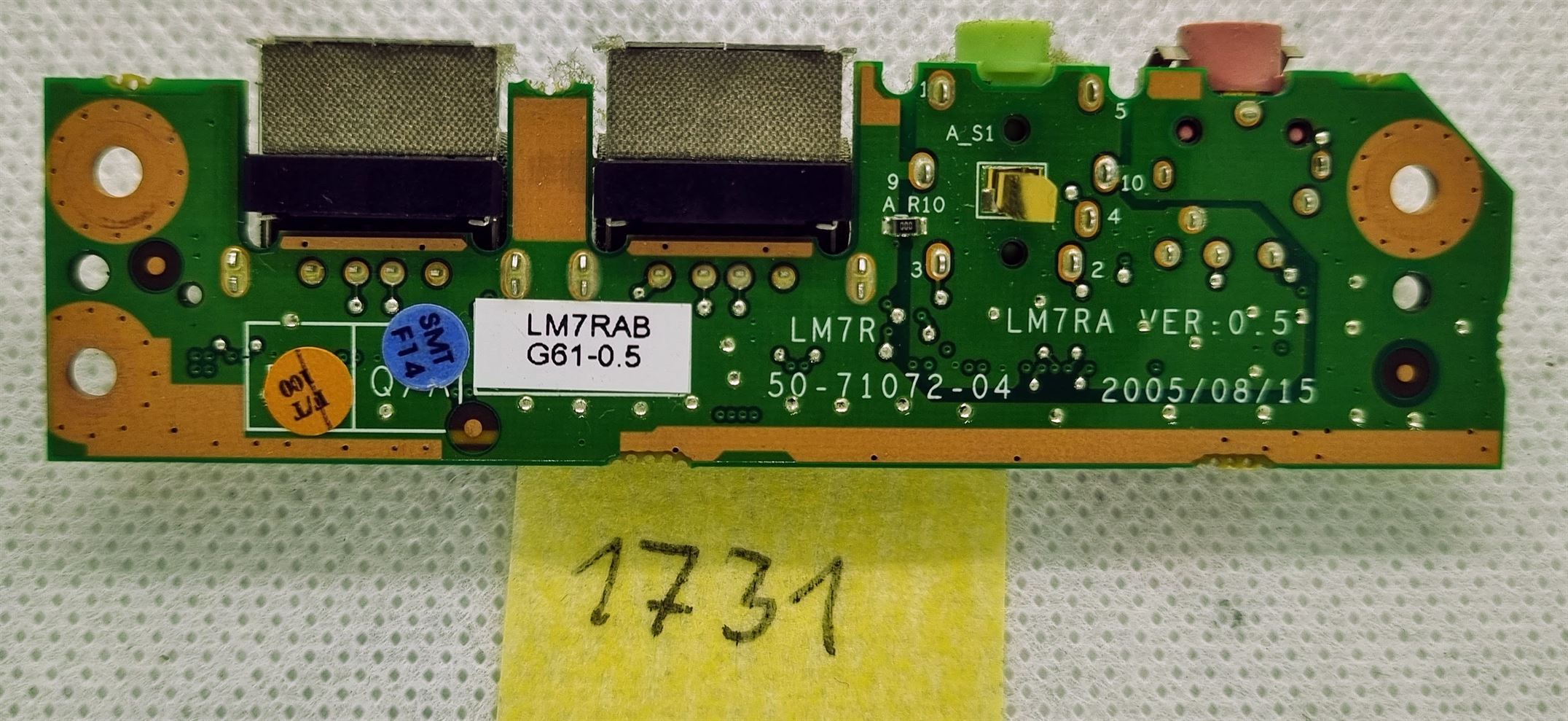 Fujitsu Siemens AMILO Pro V2030D USB-Anschluss, 3,5mm Klinke LM7RAB