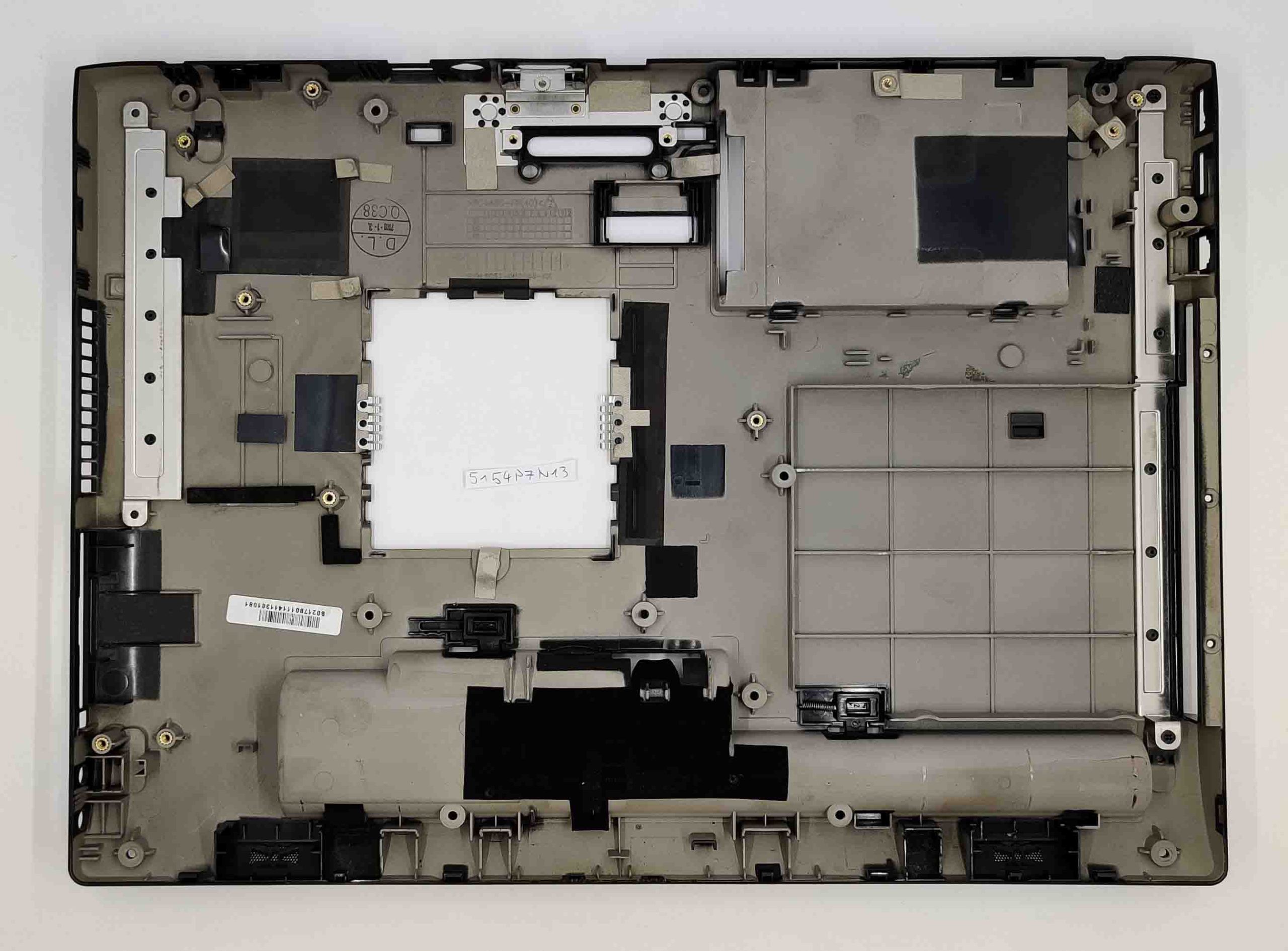 Fujitsu Siemens Esprimo D9500 Untere Abdeckung L0O0177MBD4O – Originalteil – Bild 2