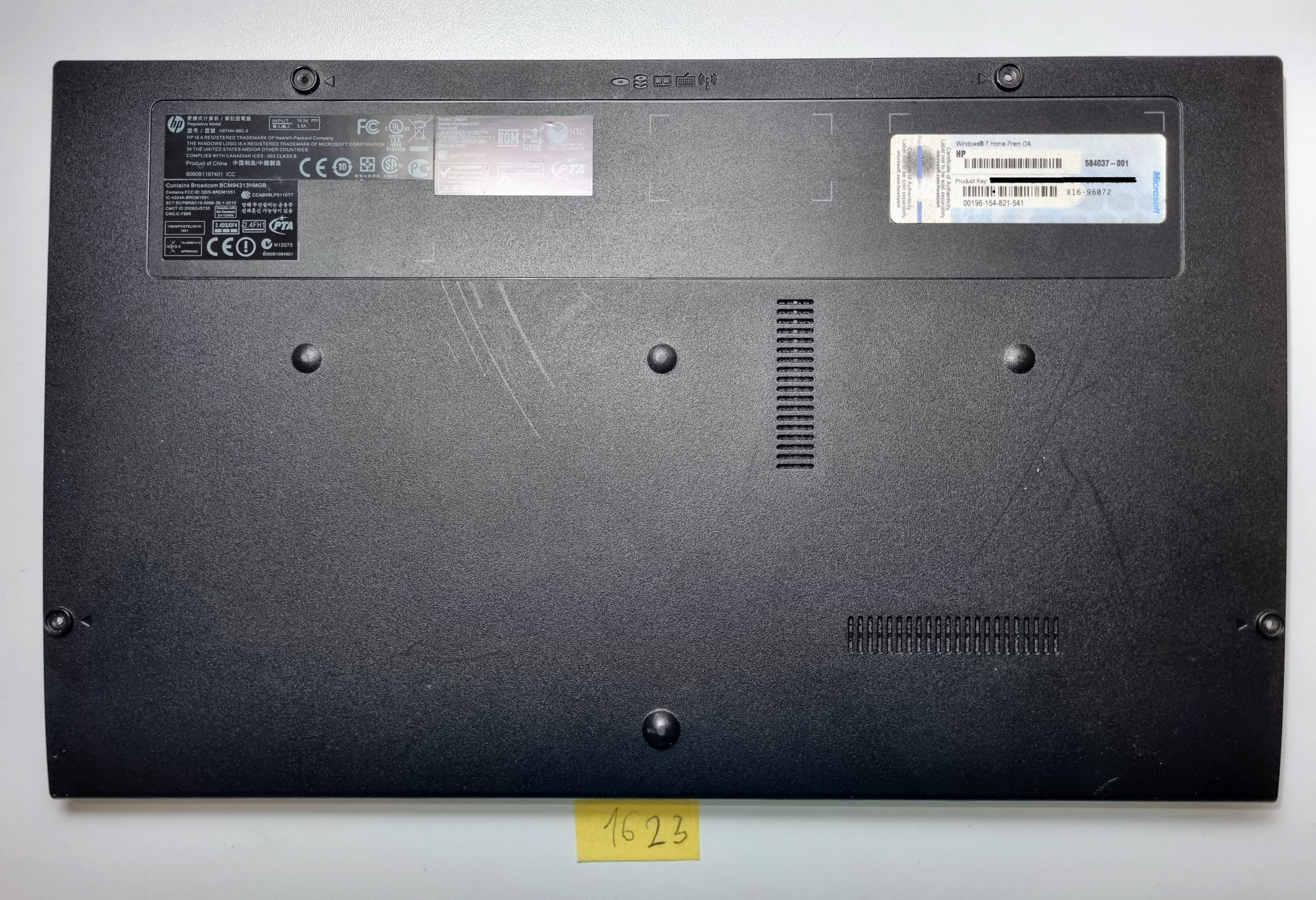 Original Motherboard-Abdeckung PLC 605785-001. Stammt von einem HP 625