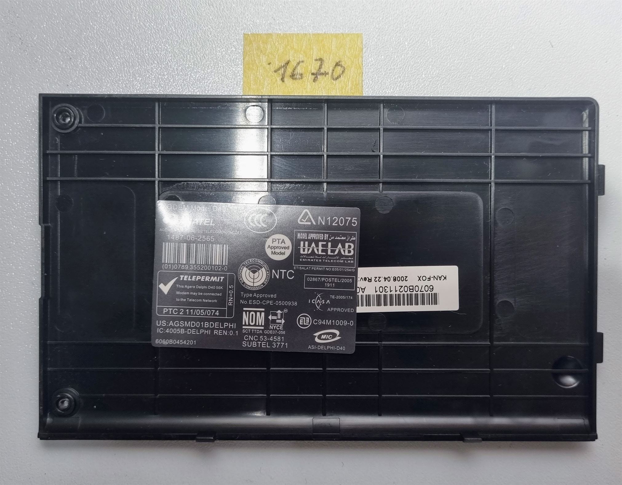 HP 15-r099sm Laufwerksabdeckungsschutz – Bild 2