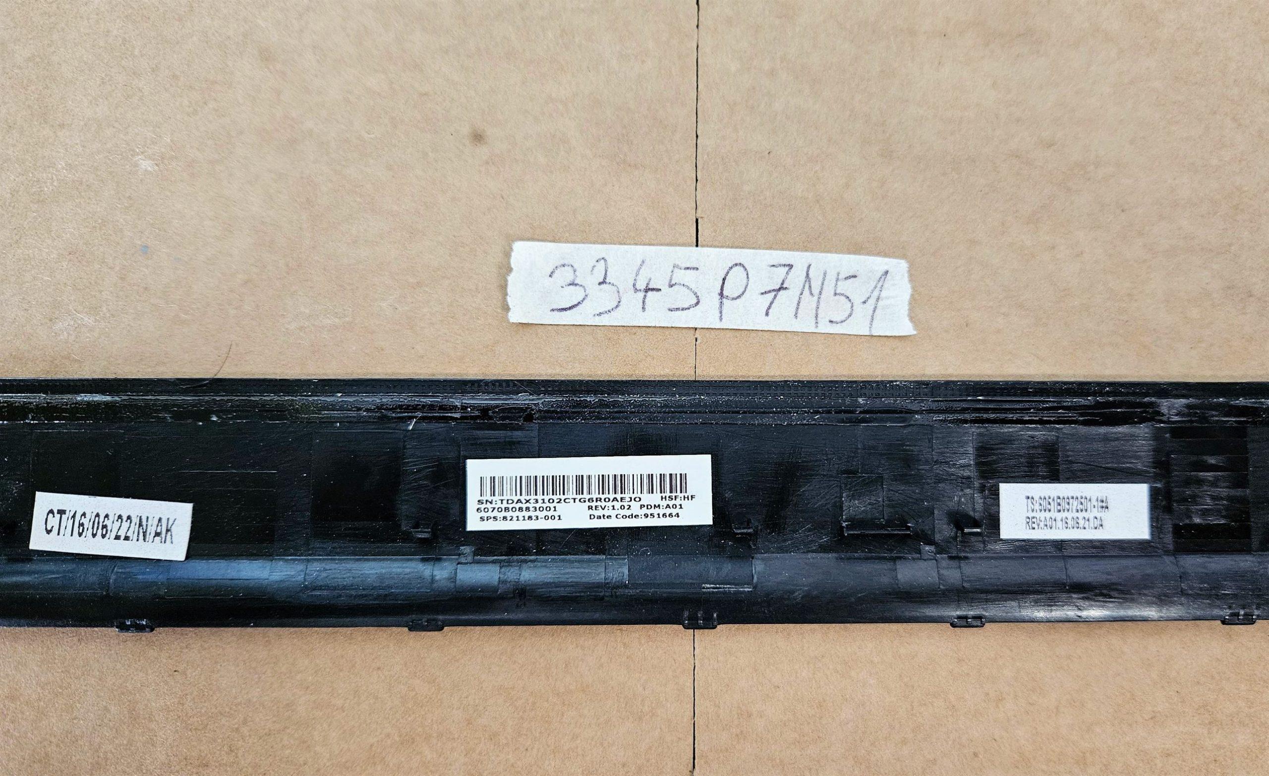 HP 850 G3 ZBook 15U G3 LCD-Bildschirmblende, Rahmenverkleidung, 821183-001 – Originalersatz – Bild 3