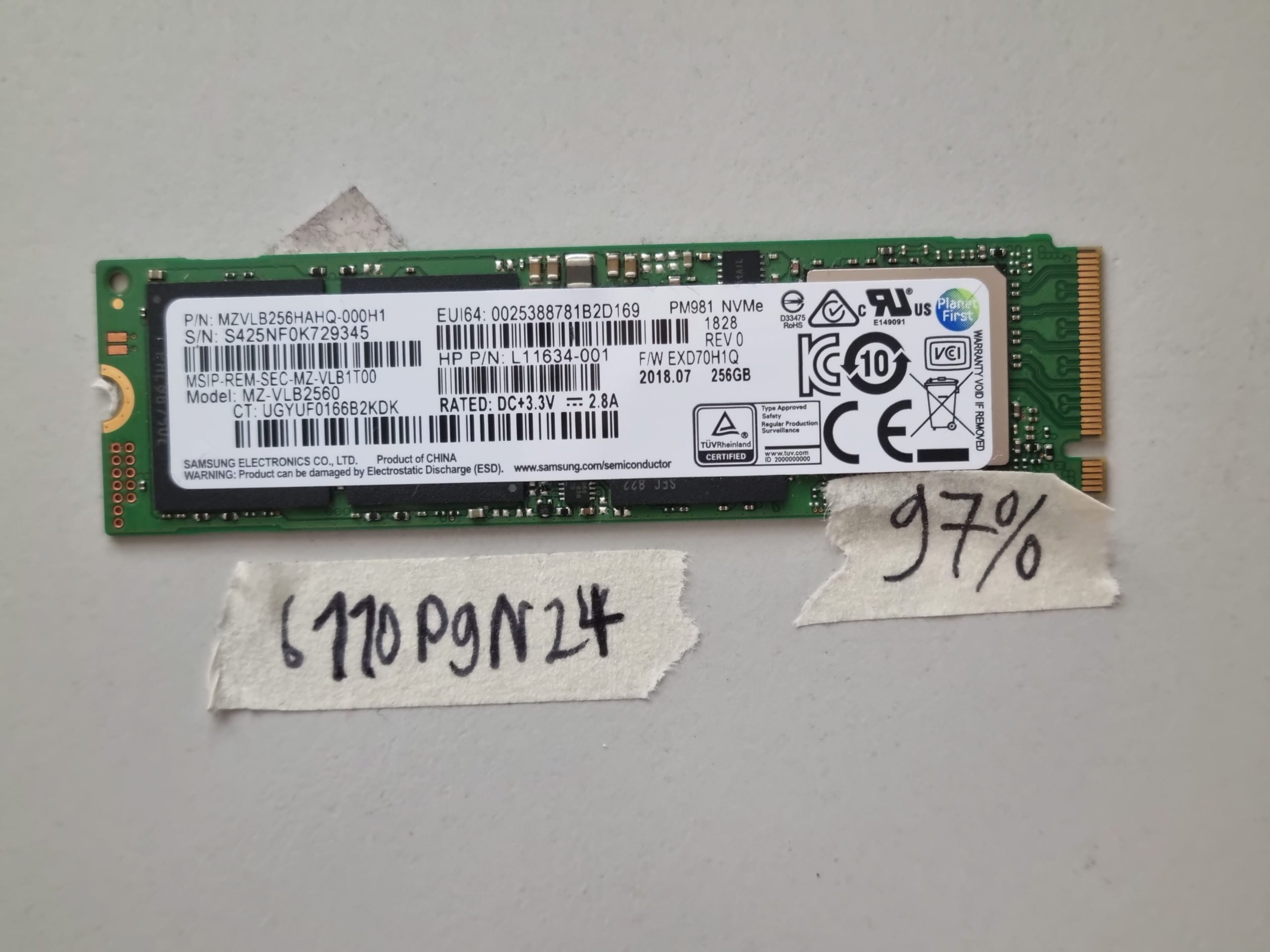 HP L11634-001 256 GB M.2 NVMe SSD PCIe Gen 3 x4 Laptop-Teile 2280 – 97 % Gesundheit