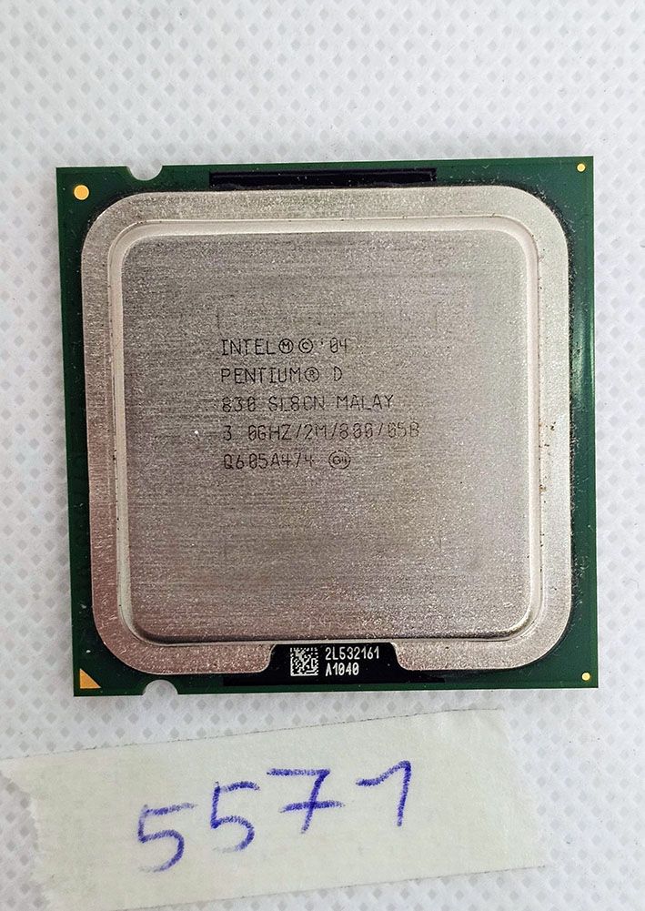 Intel Pentium D 830 SL8CN Dual-Core-CPU für Desktop – getestet und funktionsfähig