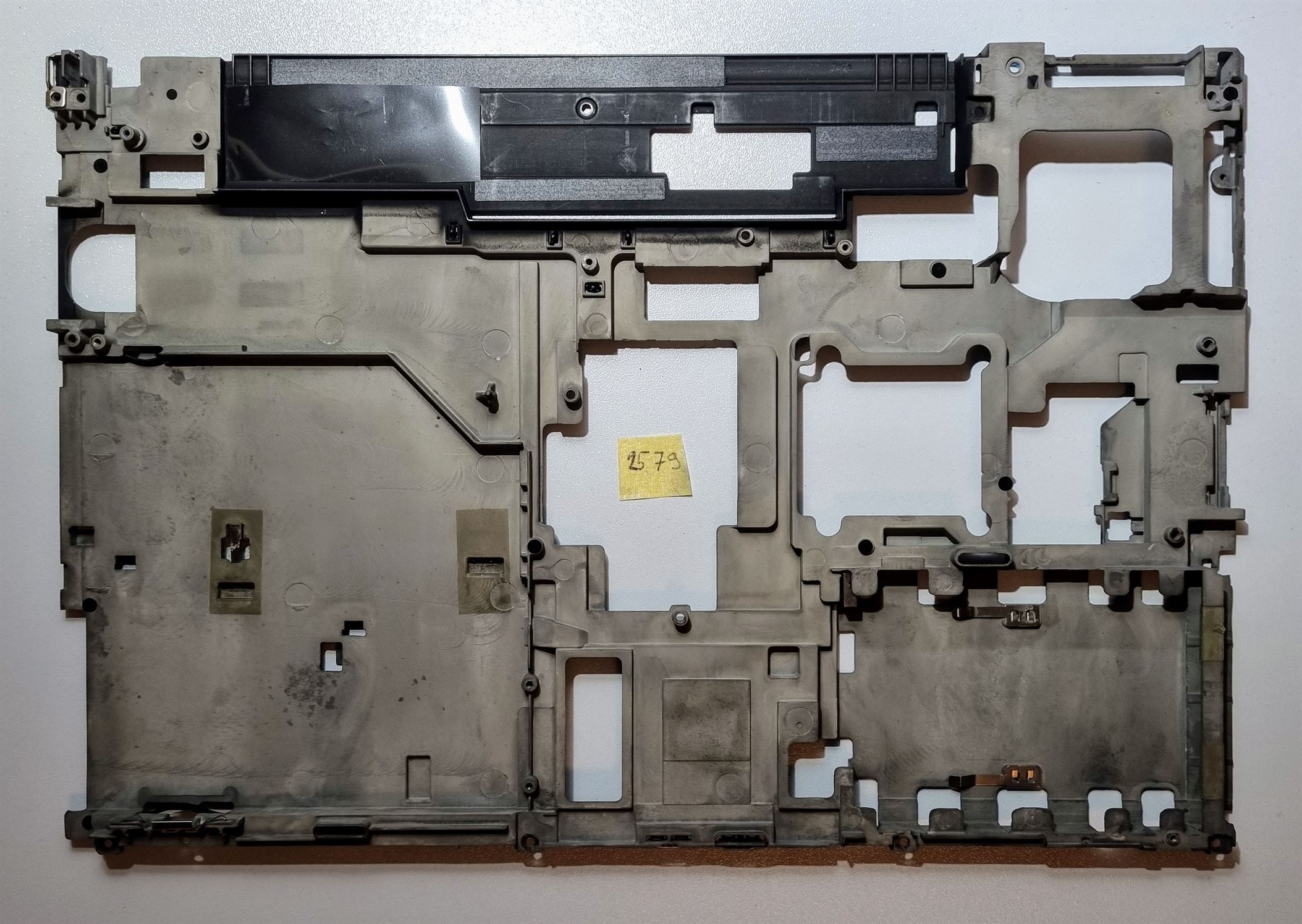 Lenovo ThinkPad T430 Laptop-Basisgehäuse unten 0B50769 – Bild 2