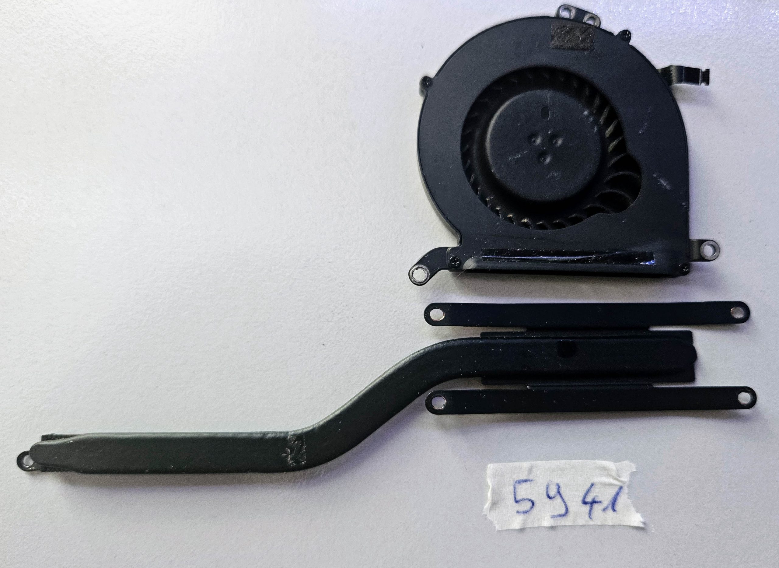 MacBook Air A1466 CPU-Lüfter und Kühlkörper (2014 13") Original-Laptop-Teile von Apple