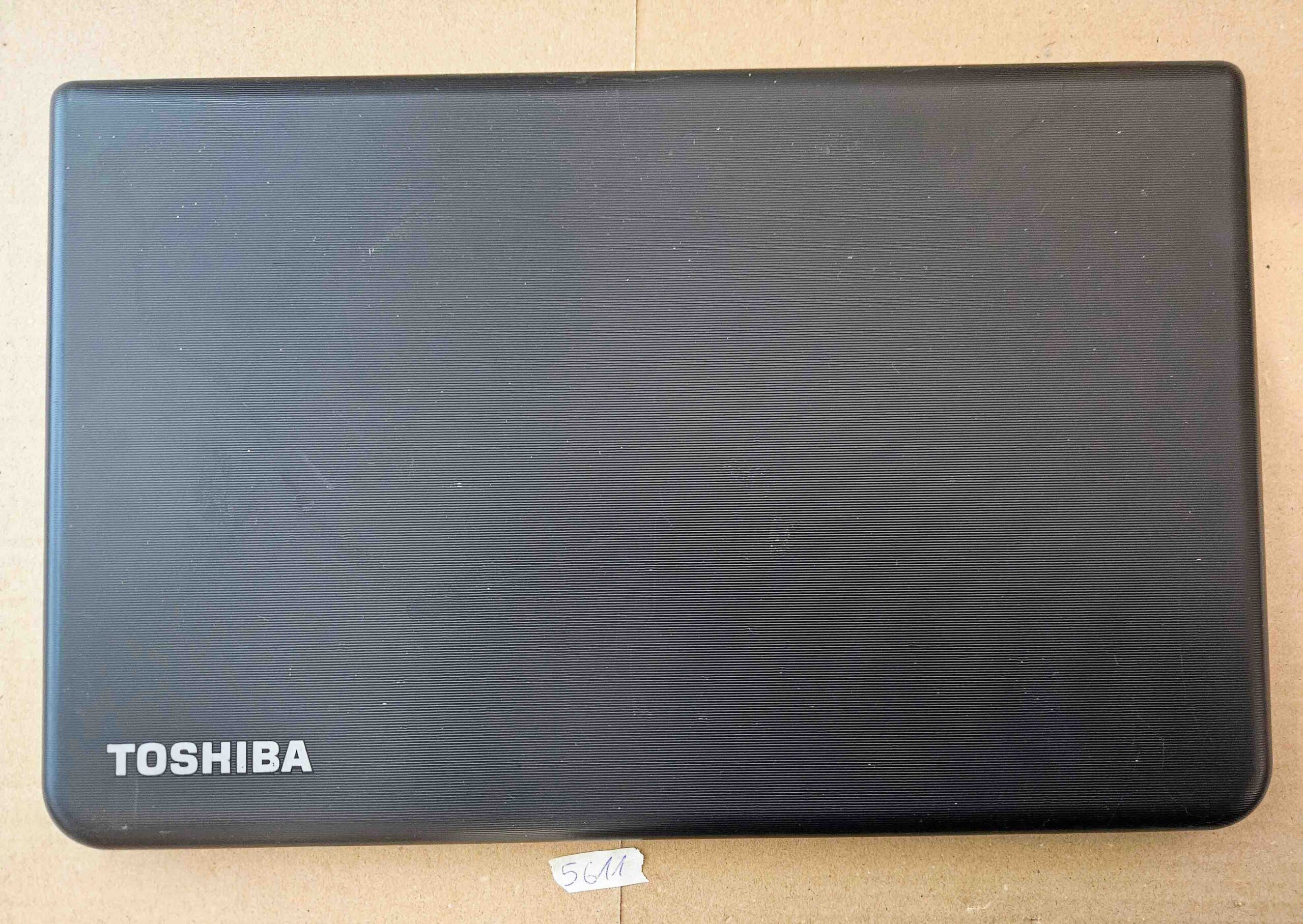 Toshiba Satellite C50D-A-133 Laptop-Oberabdeckung – Kamera enthalten