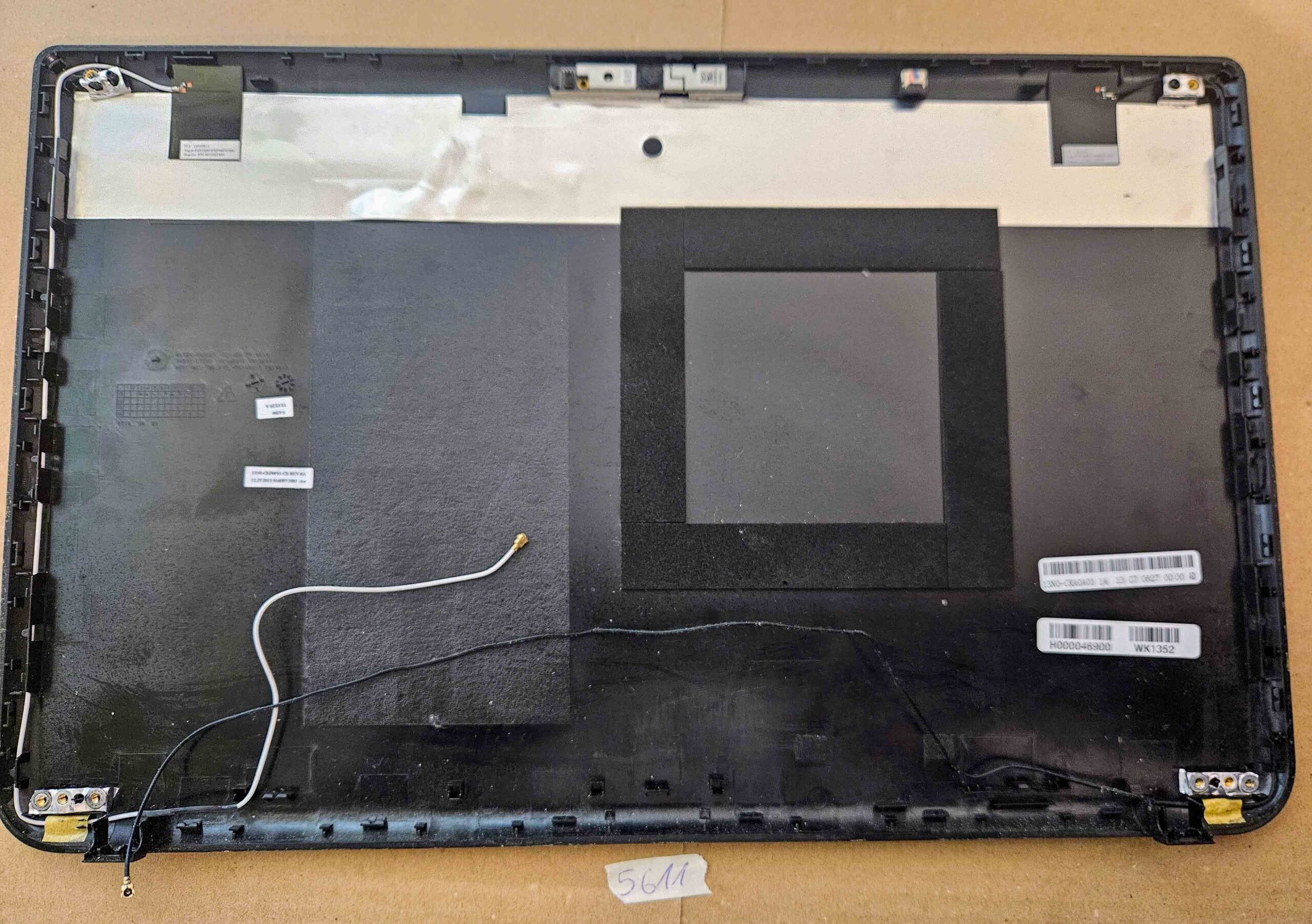 Toshiba Satellite C50D-A-133 Laptop-Oberabdeckung – Kamera enthalten – Bild 2