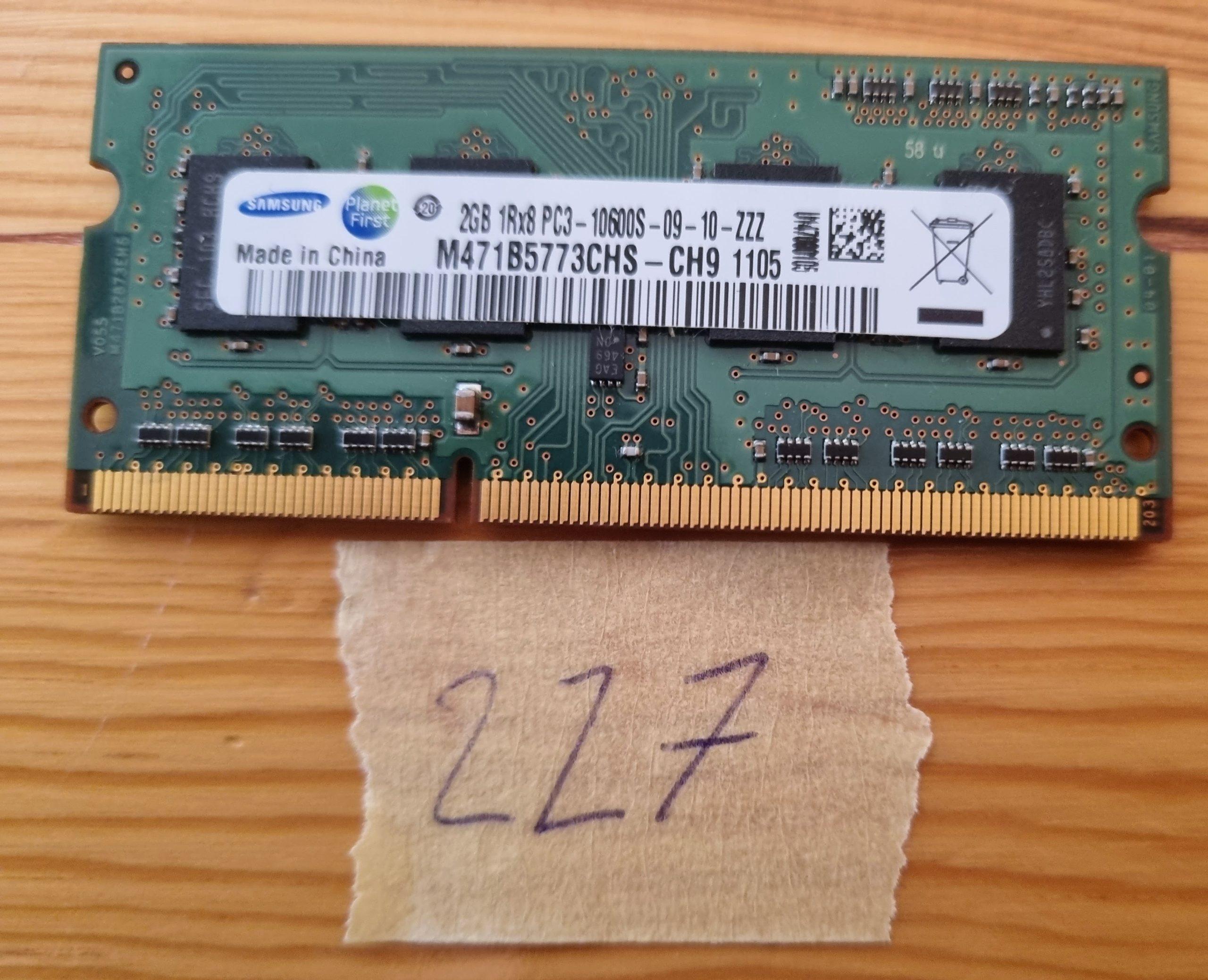 Carte graphique Samsung M471B5773CHS-CH9 2 Go 1Rx8 PC3-10600S-09-10-ZZZ