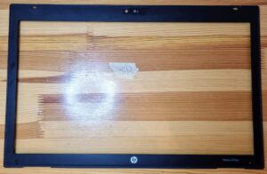 Cadre d'écran avant du HP EliteBook 8560P (641198-001)