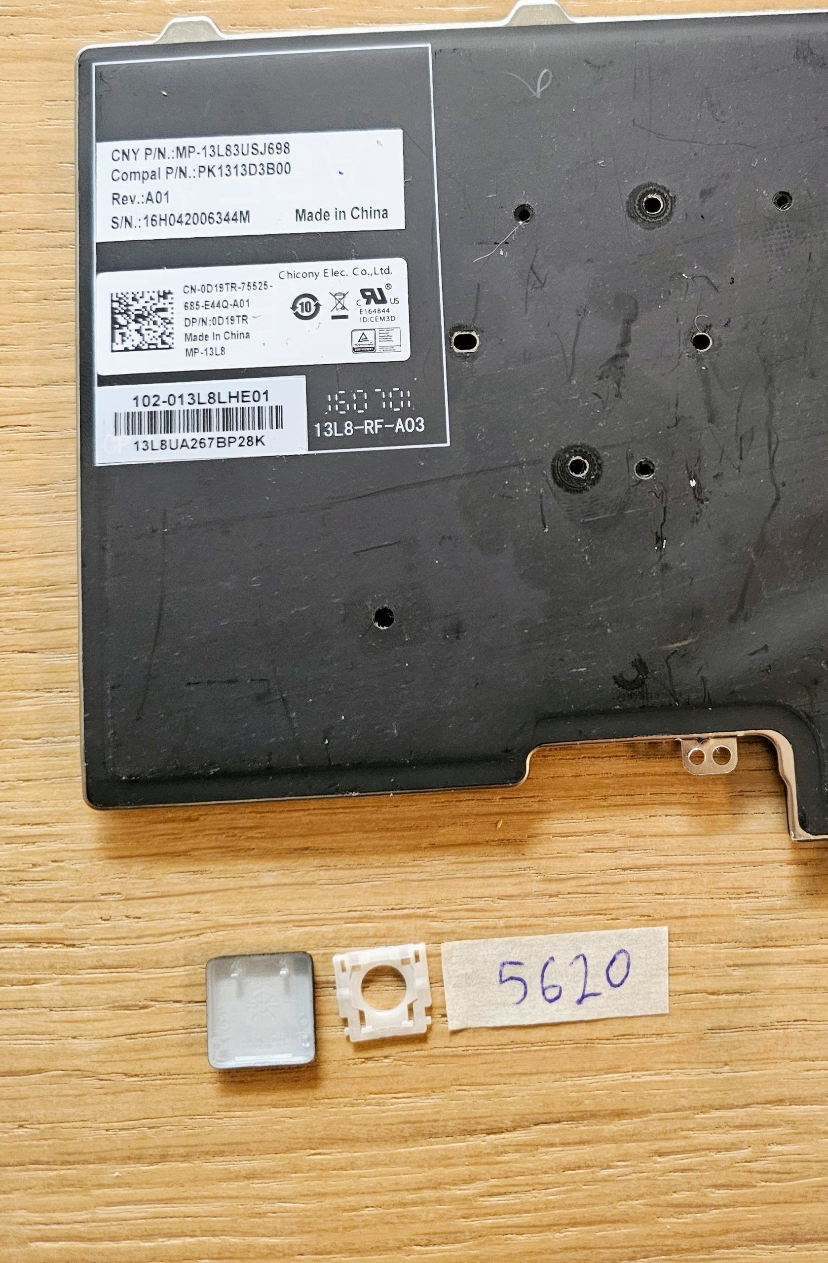 Remplacement des touches du clavier rétroéclairé pour Dell Latitude E5450/E7450 (0D19TR) – Image 2