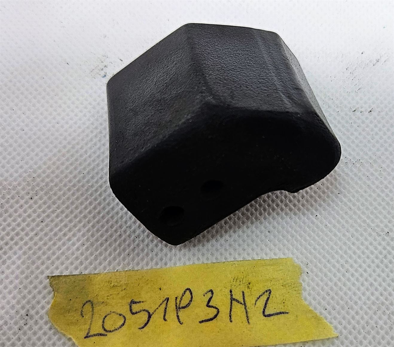 Pare-chocs en caoutchouc pour écran d'ordinateur portable Dell Latitude 14 7404 XFR, coin supérieur gauche, RXXG2 (01) - Pièces détachées