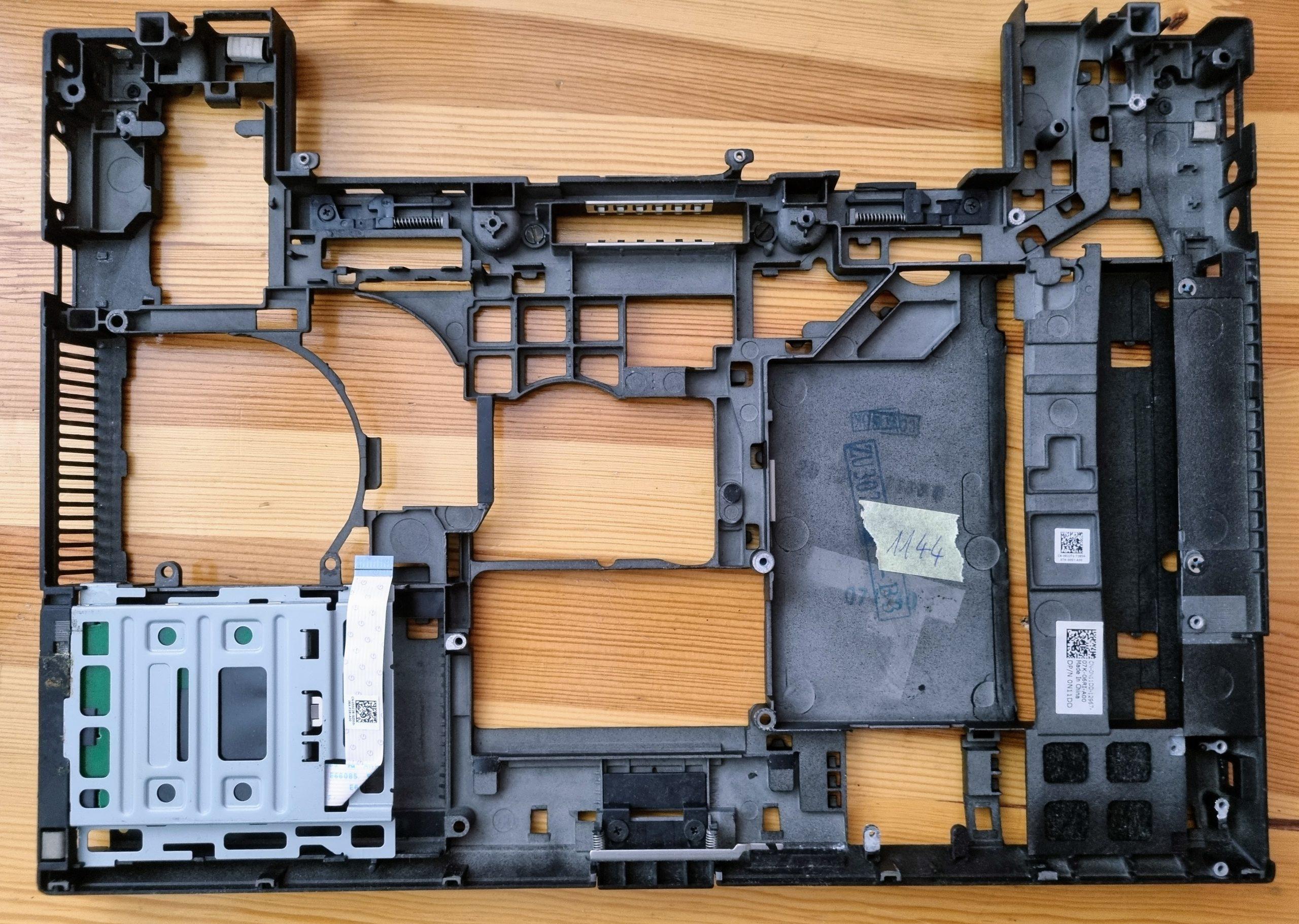 Cache inférieur pour ordinateur portable Dell Latitude E6410 N11DD 0N11DD CN-0N11DD – Image 2