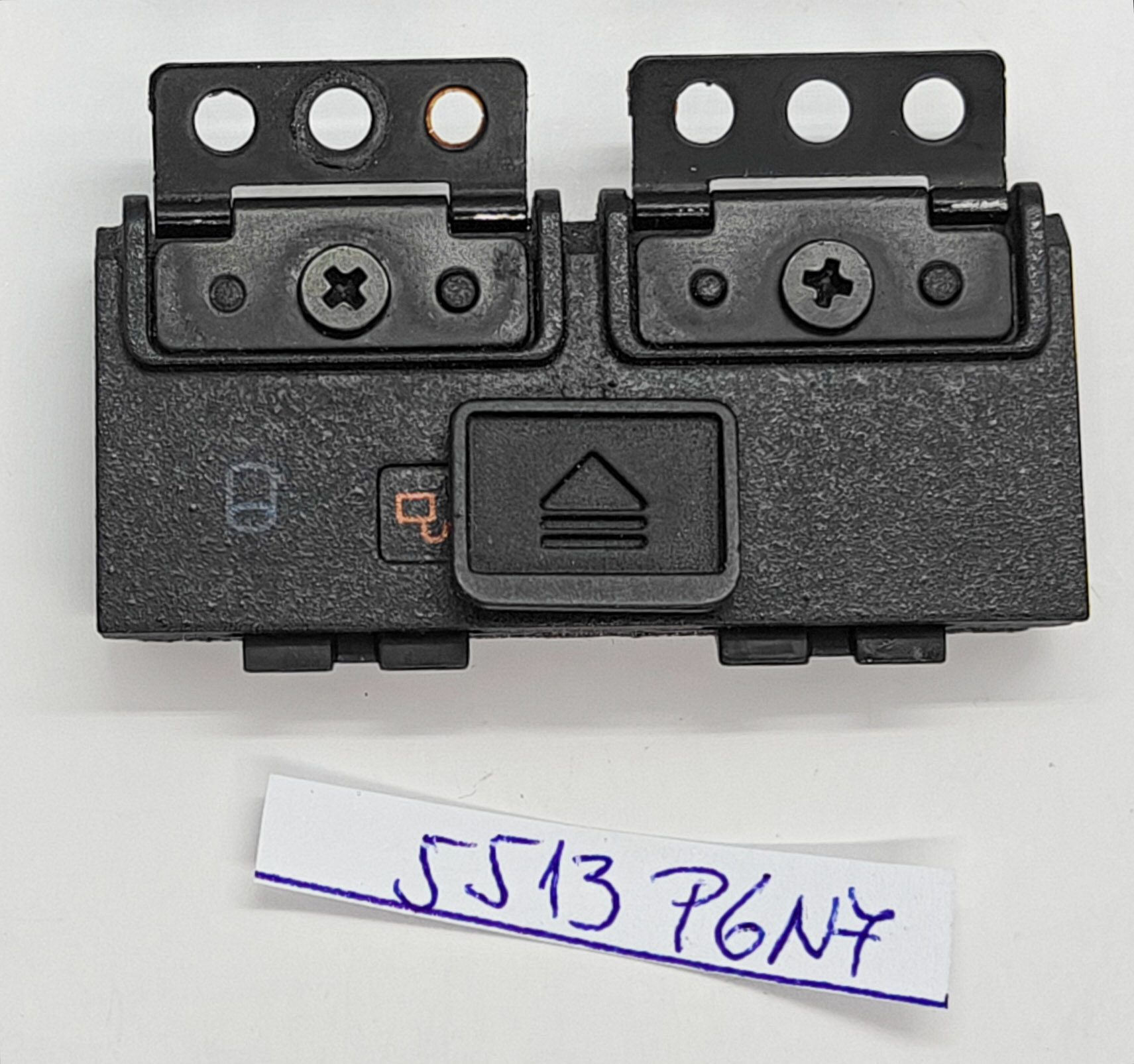 Porte d'accès au stockage extrême Dell Latitude Rugged 12 7204 d'occasion et testée