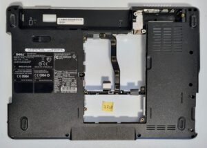 Cache inférieur d'origine pour ordinateur portable Dell 1525/1526 (WP015 0WP015) - Pièce de rechange OEM