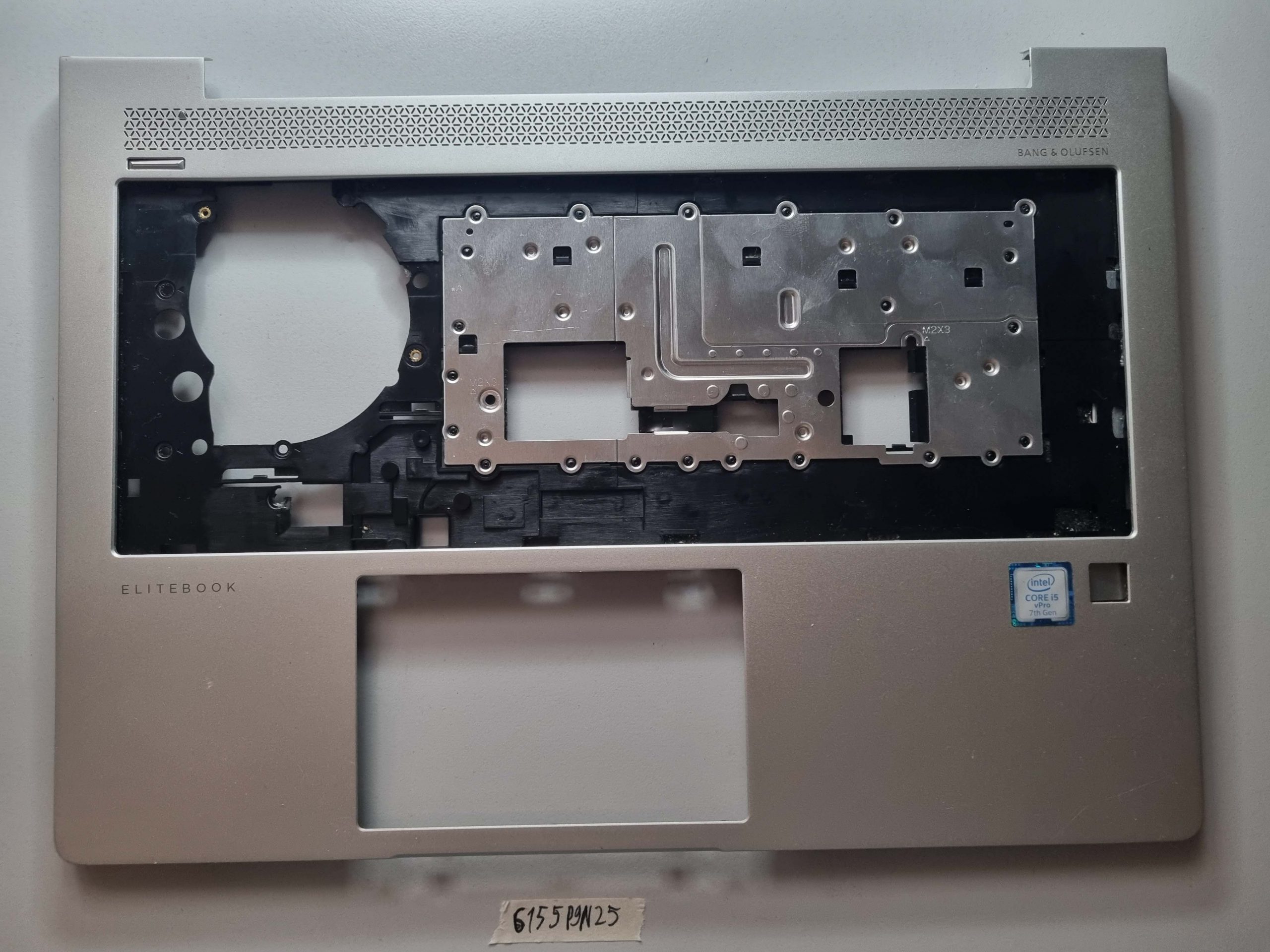 Pièces détachées pour ordinateur portable HP EliteBook 840/845 G5 (14 pouces) avec repose-poignets et clavier (L18310-001)