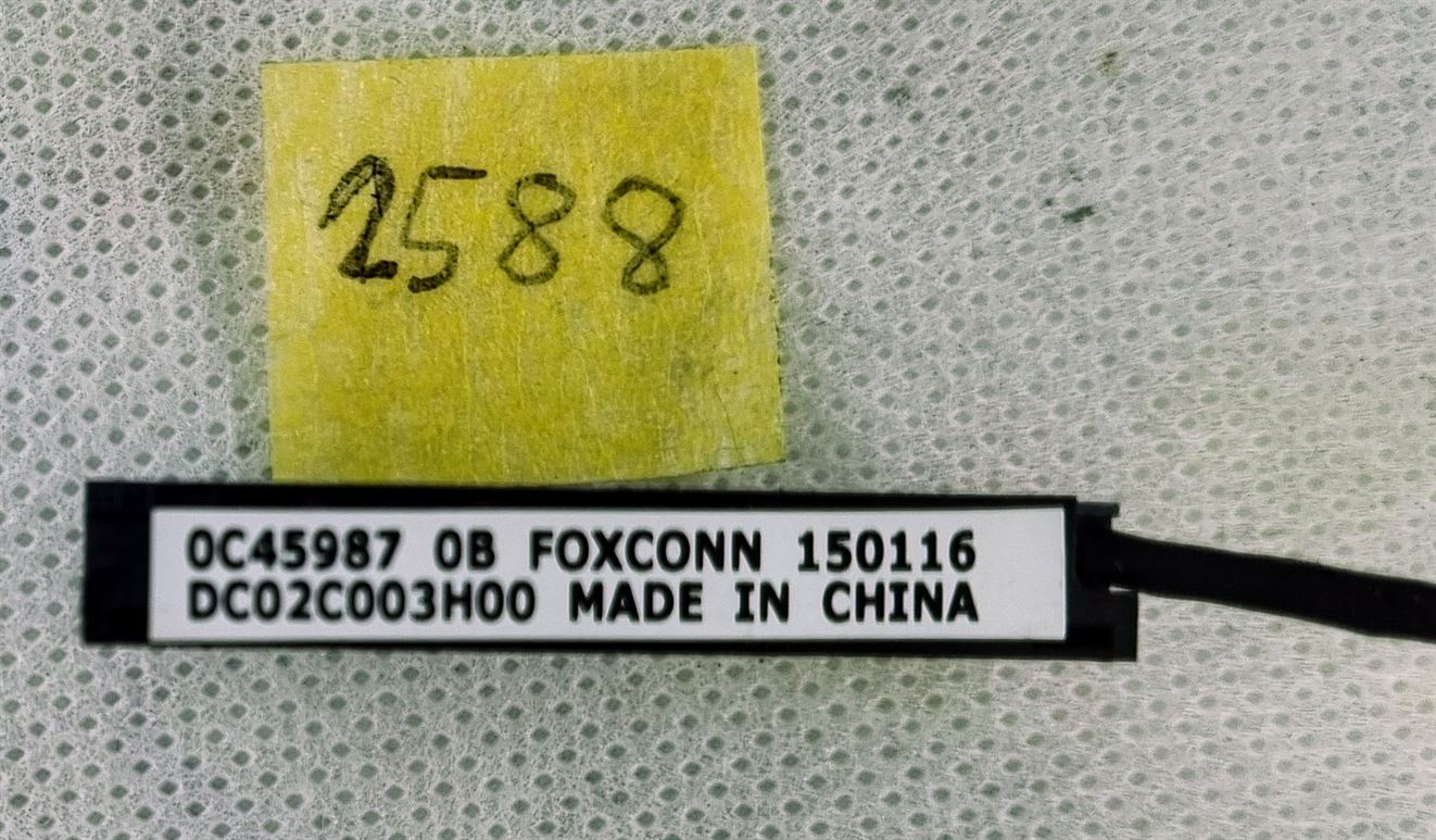 Connecteur de disque dur SATA Lenovo avec câble DC02C003H00 (référence : 0C45986) pour ThinkPad X250 et X240 – Pièce de rechange d'origine – Image 2