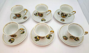 Service à café/thé vintage en porcelaine de Yougoslavie de Zajecar – 6 tasses et soucoupes