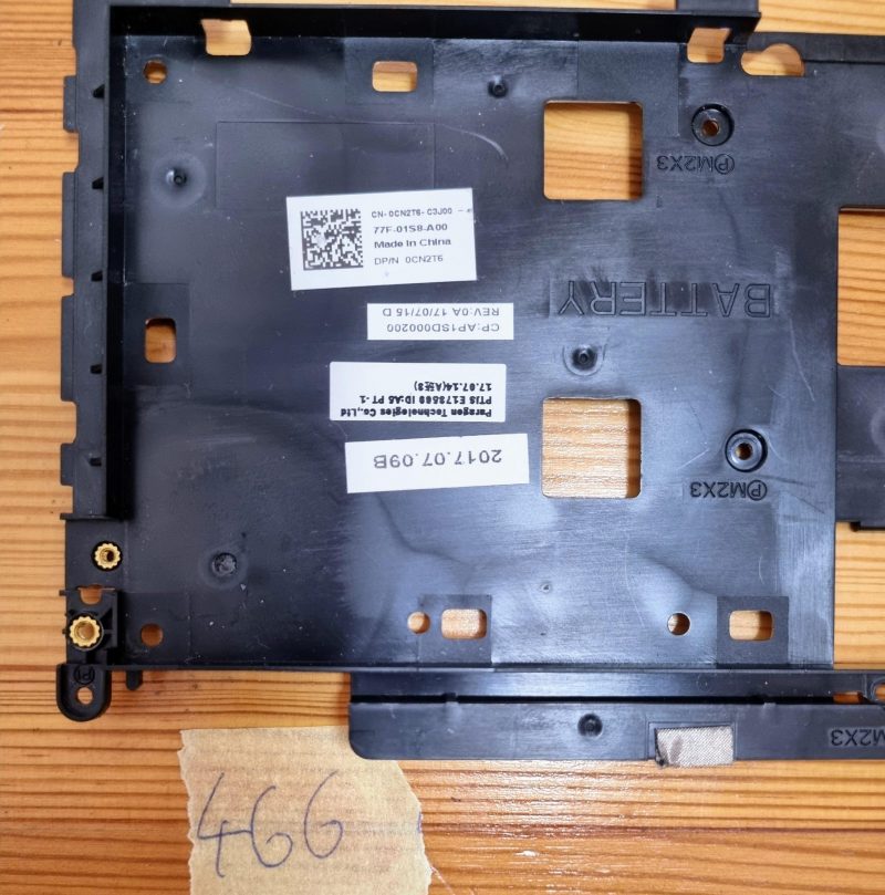 0CN2T6 Dell Middle Frame Assy Latitude 5490 - Slika 2