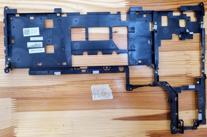 0CN2T6 Dell Middle Frame Assy Latitude 5490