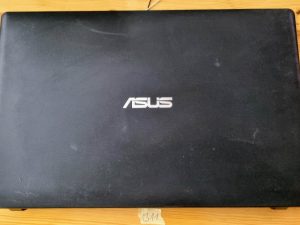 13NB03VBAP0201 X552CL-SX353D ORIGINALNI ASUS LCD STRAŽNJI POKLOPAC