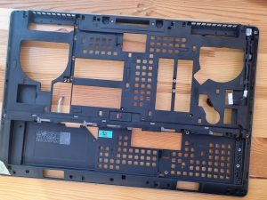 DELL Precision 17 7710 7720 Poklopac kućišta donje baze PN: 4M07T