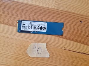 L57447-001 / KBG40ZNV256G SSD 256 GB 2280 PCIe NVMe