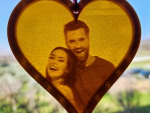 Personalizirano 3D ispisano srce od litofana - prilagođeni foto-poklon za godišnjicu