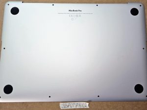 Apple 13 MacBook Pro Retina A1502 donji poklopac početkom 2015. - originalna zamjena