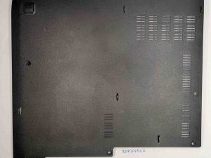 Vrata donjeg poklopca prijenosnog računala Asus K52J – originalni zamjenski dio