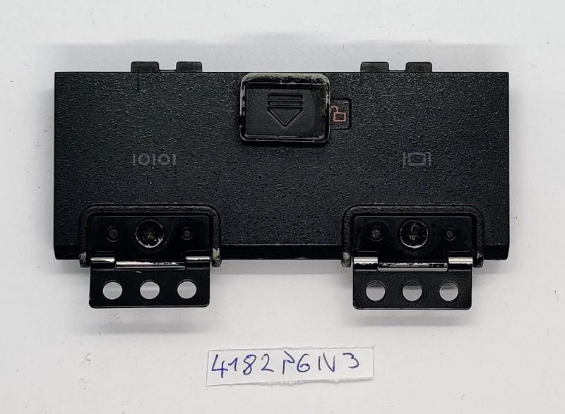 Dell Latitude 14 7404 Rugged Extreme Side Cover Door Serijski COM VGA priključci - dijelovi za prijenosna računala