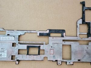 Originalni sklop srednjeg okvira Dell Latitude 5590 - OEM dijelovi za prijenosna računala - 029JC7