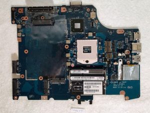 Originalna matična ploča Dell Latitude E5530 - QXW10 LA-7902P REV. 1.0 - I5-3230M