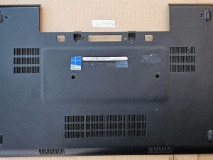 Originalni Dell Latitude E5540 P35F plastični poklopac RHRWG AP0WR000F00