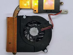 Originalni hladnjak HP Compaq NX6325 + hladnjak CPU ventilatora - zamjenski dijelovi