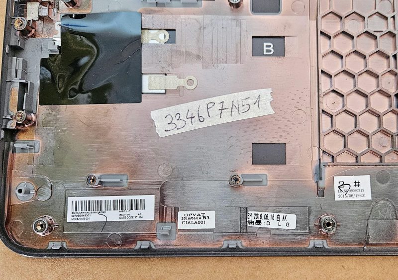 Originalni HP ZBook 15U G3 821155-001 6070B0948301 Oslonac za ruku za prijenosno računalo - OEM zamjena - Slika 3