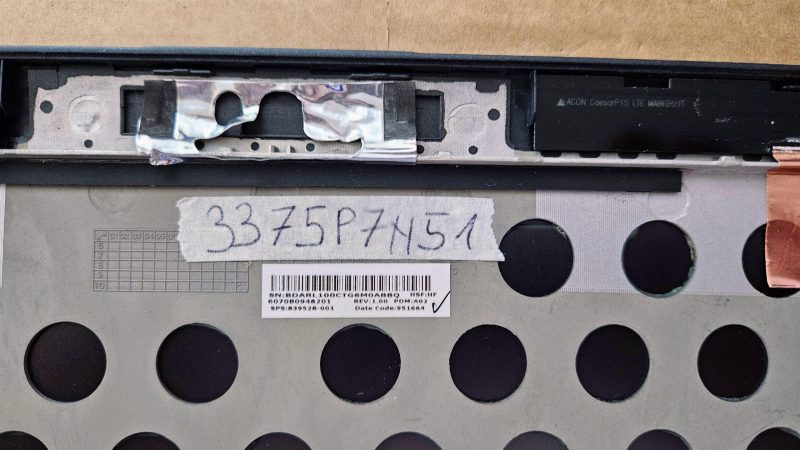 Originalni HP ZBook 15u G3 839528-001 stražnji poklopac poklopca - OEM zamjena - Slika 4