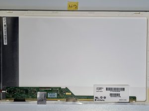 Originalni Lenovo IdeaPad Z580 - 40-pinski HD LCD panel - LP156WH4(TL)(N1)