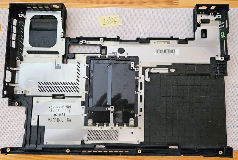 Originalni Lenovo ThinkPad T430 Bottom Base Case Cover LNVH-000000B38909 G2-X2-b6 - Slika 3