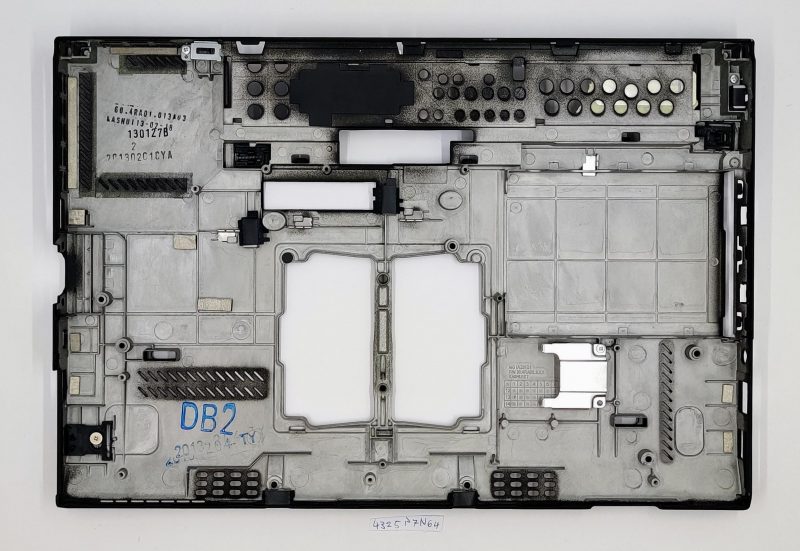 Originalni poklopac kućišta donje baze Lenovo X230 30.4RA02.XXX - Slika 2