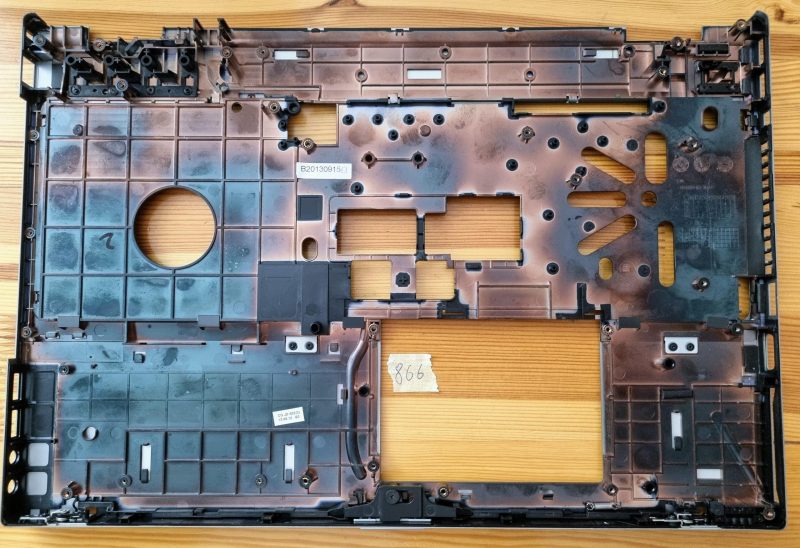 Donji dio kućišta HP EliteBook 8570p 641182-001 Oslonac za dlanove Touchpad 641208-001 - Slika 2