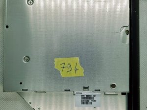 HP Pavilion M6-1040eo SATA DVD RW pogon s okvirom TS-U633 686916-001