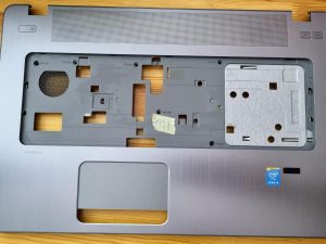 Gornja školjka kućišta HP ProBook 470 G2 - oslonac za ruku 768390-001