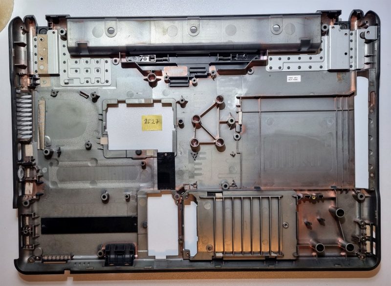 Zamjena donjeg kućišta HP 6830s - 490305-001 | Model 6070B0252101 - Dijelovi prijenosnog računala vrhunske kvalitete - Slika 2