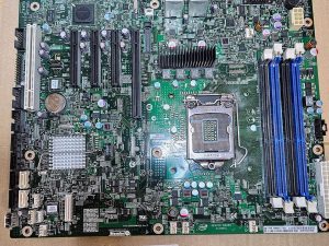 Intel Server Board S1200BT LGA1155, ATX, IPMI 2.0, C204 čipset, DA0S09MB6C0 REV:C