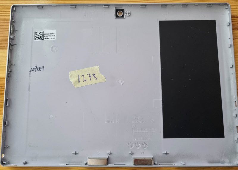 Lenovo MiiX 320-10ICR 80XF 10.1 originalno LCD kućište stražnjeg poklopca 8S1102-02963 - Slika 2