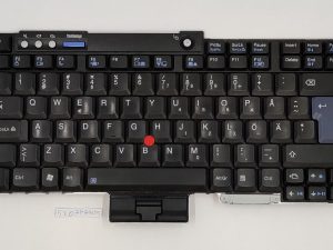 Lenovo Thinkpad T400 nordijska tipkovnica – kompatibilna s drugim jezicima FRU 42T3230