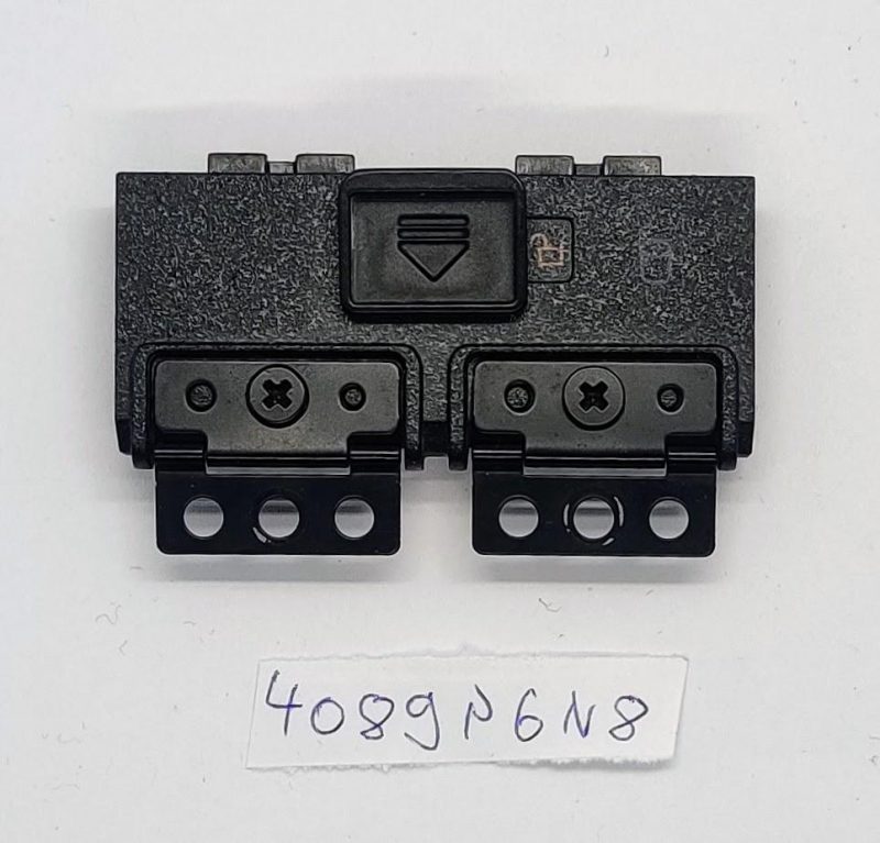 OEM Dell Latitude 12 Rugged Extreme 72047214 SSD pristupna vratašca MAA01 29T6Y